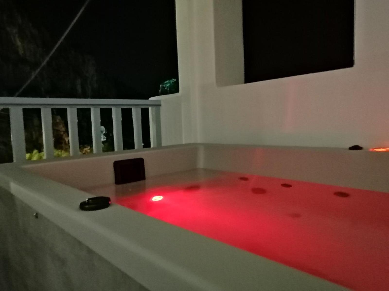 Enilion Luxury Suites Kyra Panagia Exteriör bild