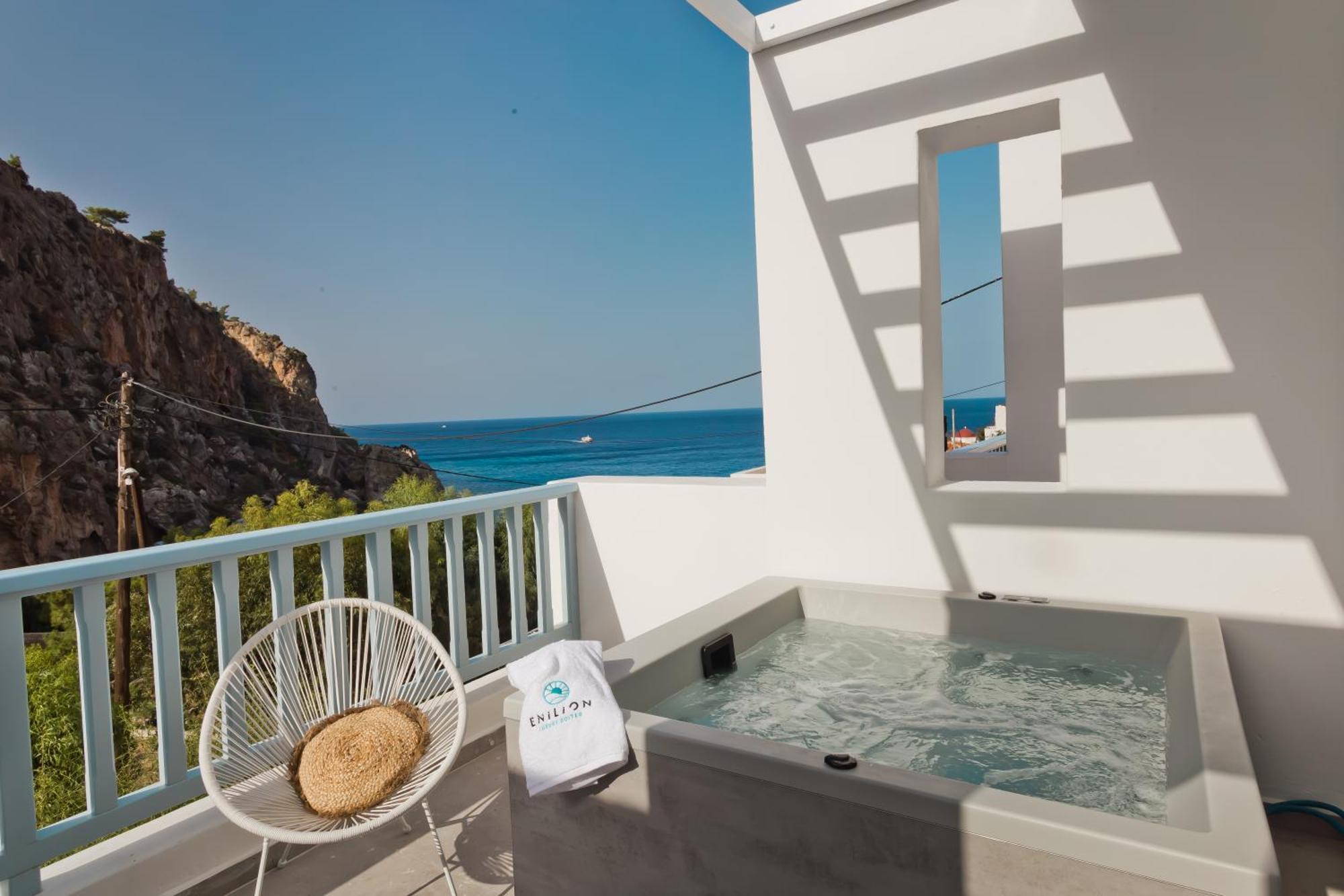 Enilion Luxury Suites Kyra Panagia Exteriör bild