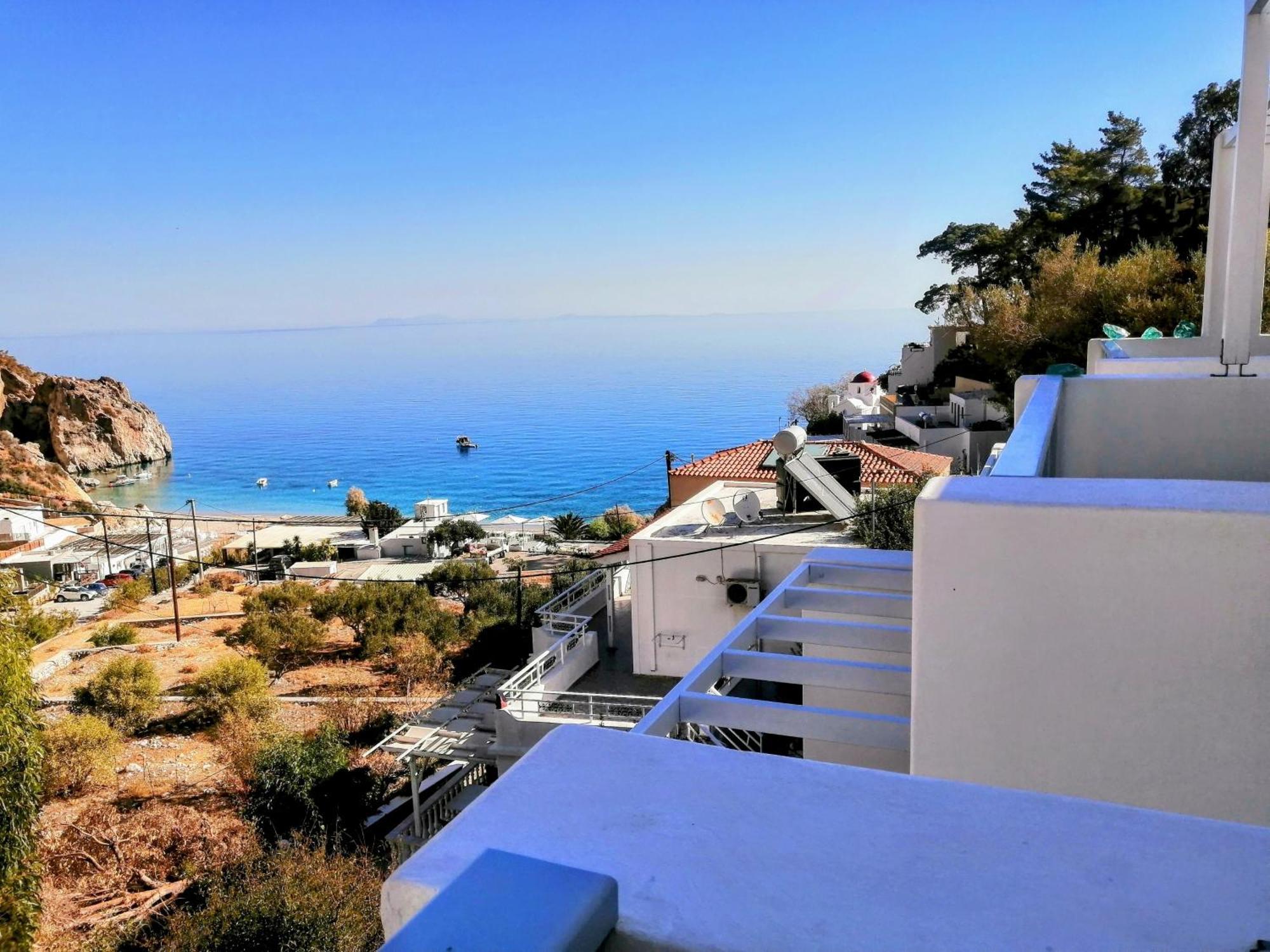 Enilion Luxury Suites Kyra Panagia Exteriör bild